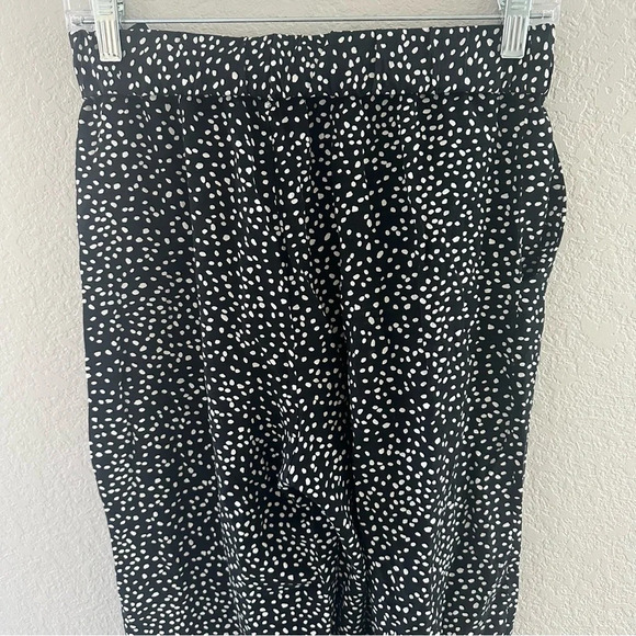 & other stories high waisted culotte pants in all over print - Picture 11 of 14